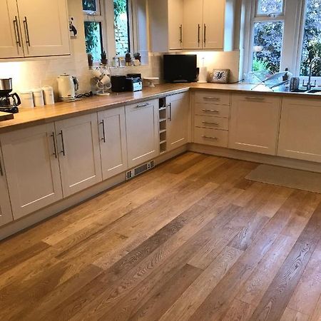 Cotswolds Luxury House In Central Bourton Large Sleeps 2-11. Pet Friendly. מראה חיצוני תמונה