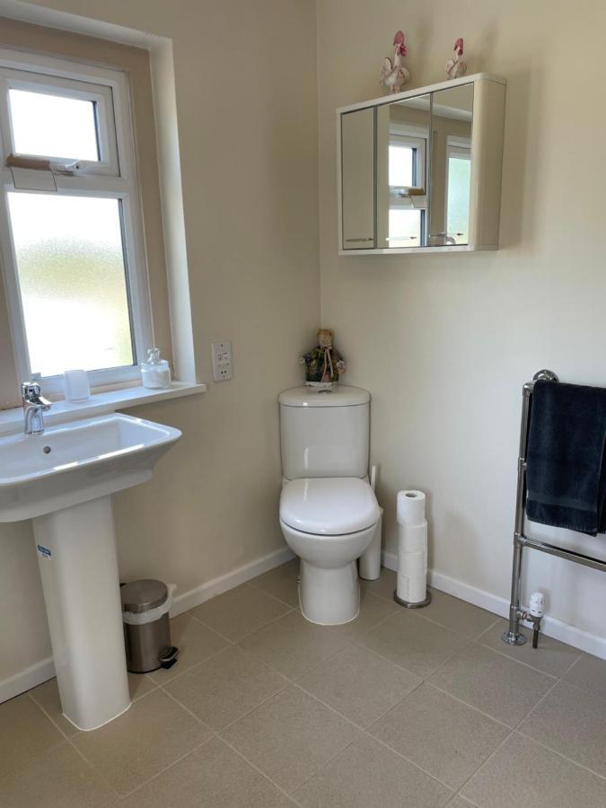 Cotswolds Luxury House In Central Bourton Large Sleeps 2-11. Pet Friendly. מראה חיצוני תמונה