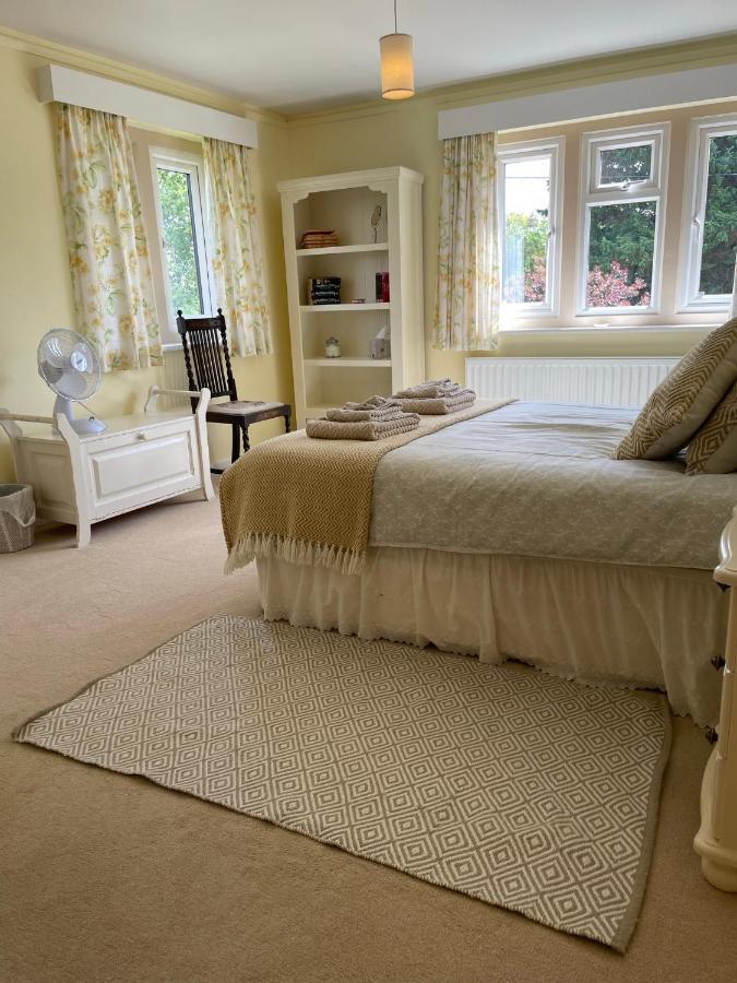 Cotswolds Luxury House In Central Bourton Large Sleeps 2-11. Pet Friendly. מראה חיצוני תמונה